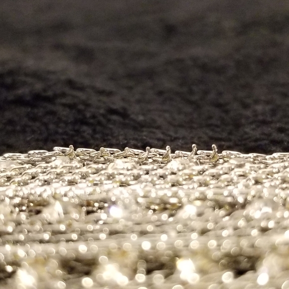 Magnetic silver cuff bracelet - Picture 6 of 8